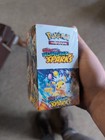 JCC Pokémon : Demi Booster Étincelles Survolantes Écarlate et Violette (18 Packs)