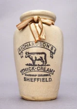 Vintage Richardson's Sheffield Cow Dairy Cream Stoneware Jar