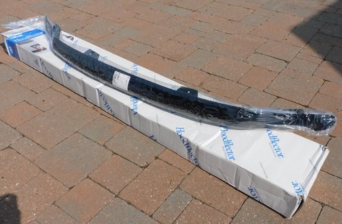 NEW-Fits-2007-2017 Ford Expedition AVS Auto Ventshade 21321 Hoodflector - Picture 3 of 7