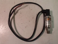 New Kobold KPK-030001121 Pressure Transmitter, 0-3000 psi