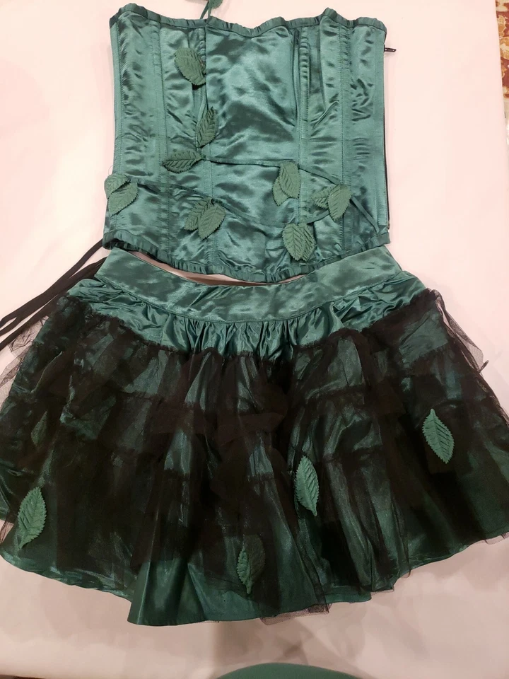 Green Ivy Sexy Women's Costume size S/M - Image 3 of 4