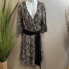 #50 AB studio v-neck, three-quarter sleeve faux wrap dress size large