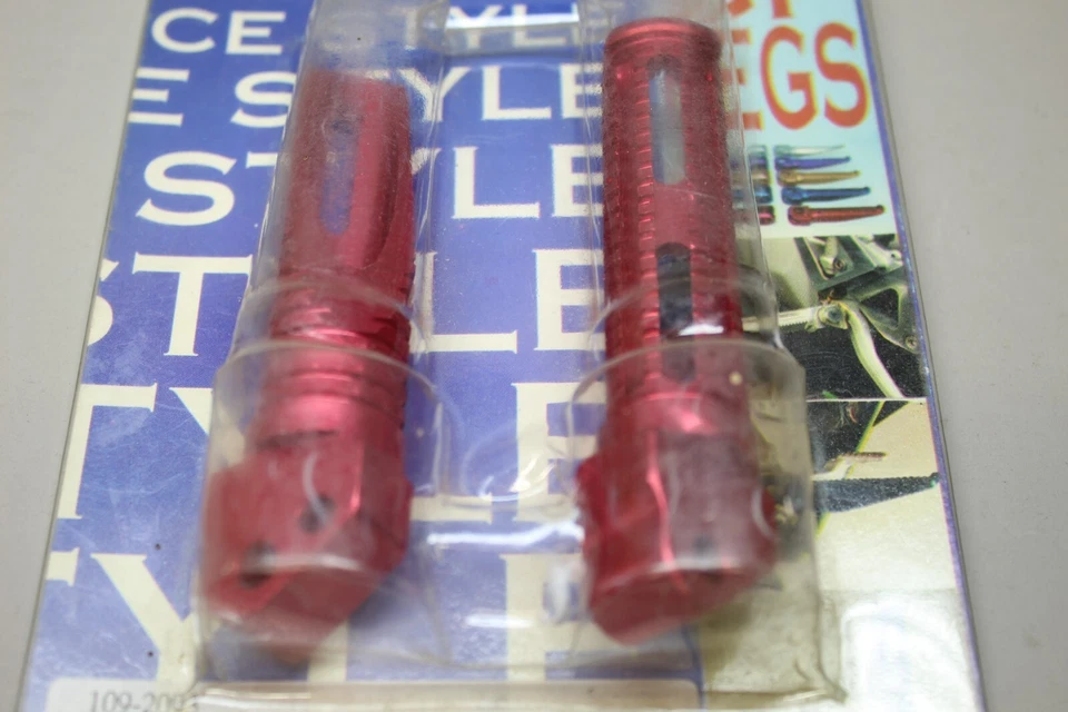 COMPETITION WERKES Billet Aluminum Racing Red PASSENGER PEGS Motorcycle SUZUKI - Imagem 4 de 4