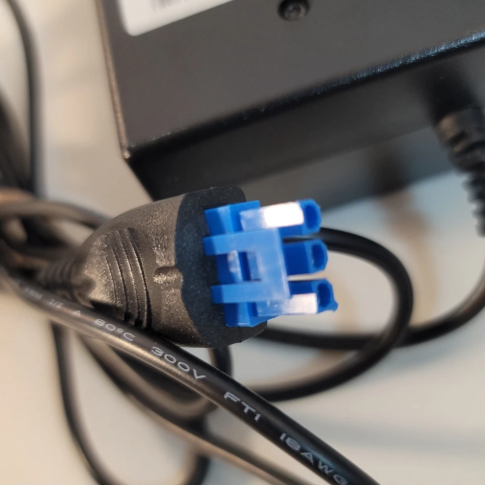 Adaptador CA HP 32V 2A modelo 0957-2262 para Officejet Pro 8000 8500a - Testado - Imagem 4 de 4