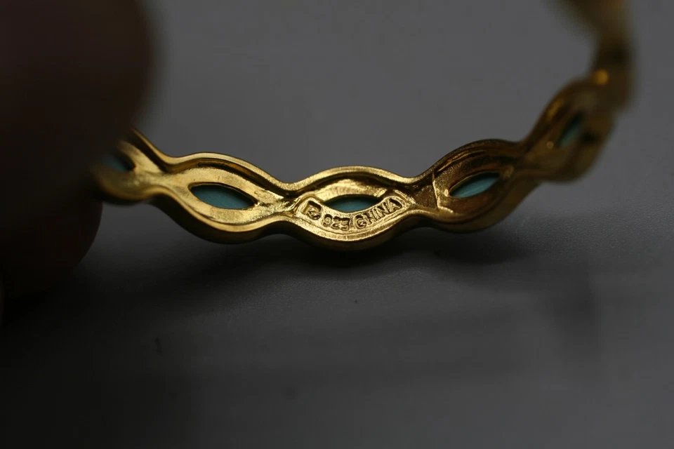 PENDIENTES ARO MODERNISTAS ENCHAPADOS EN ORO Y PLATA DE LEY Laura RAMSEY A16 Foto 4 de 4