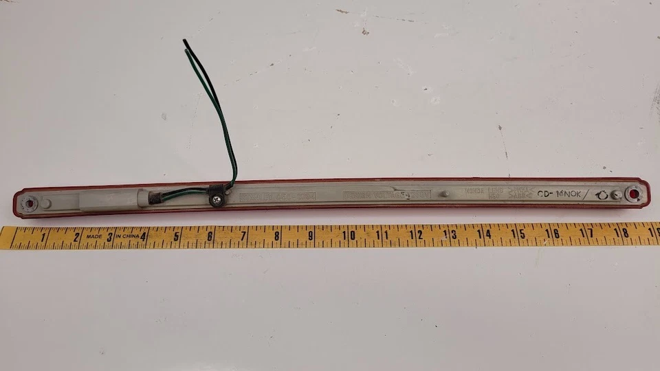 Tercera luz trasera de freno OEM Honda Civic Del Sol 1993-1997 Foto 4 de 4