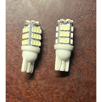 T10 LED Replacement bulbs pair, 194 168 Wedge SMD Interior Light Dome Trunk Map