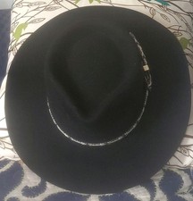 Australian Outback Collection  Genuine Leather Black Hat 32 " Across