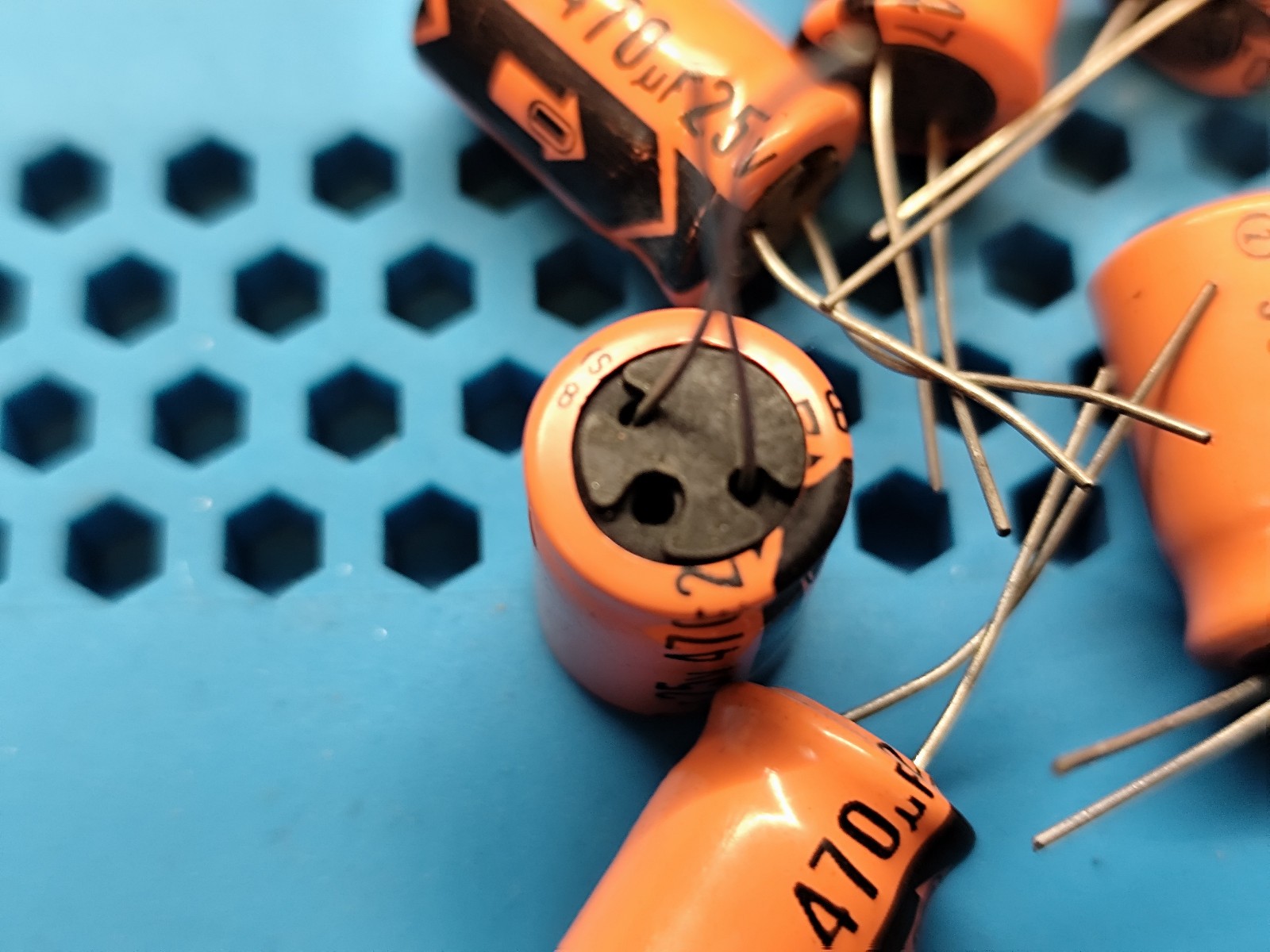 10X 470uf 25V 85°C 8838(M) 509 D Electrolytic Capacitor Elko PANASONIC GENUINE