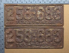 1932 Texas license plate pair 258-683 YOM DMV Ford Chevy Dodge 21186