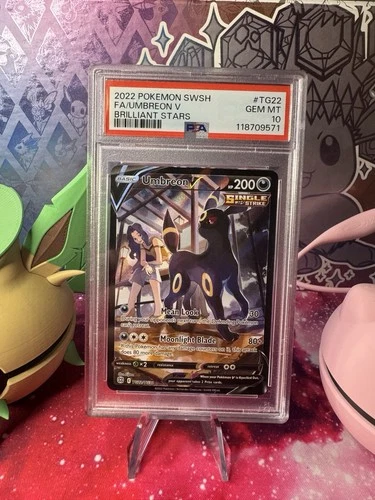 Umbreon v Alternate Full Art Holo Card PSA 10 Brilliant Stars