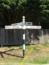 Photo 12x8 Roadsign on the B1134 Long Row Goose Green/TM1187 At the junct c2016