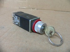 Allen Bradley 800Mr-H33b Selector Switch