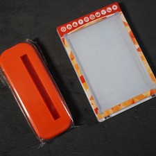 Pok mon TCG - Ultra Pro Magnetic Card Protector Case Orange Display Stand