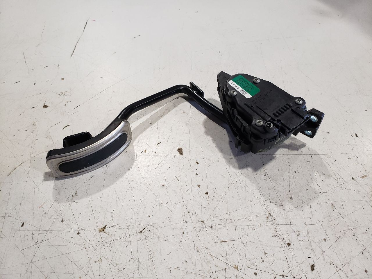 Bentley Continental Flying Spur 2006 Accelerator pedal P/N 3W1721503A