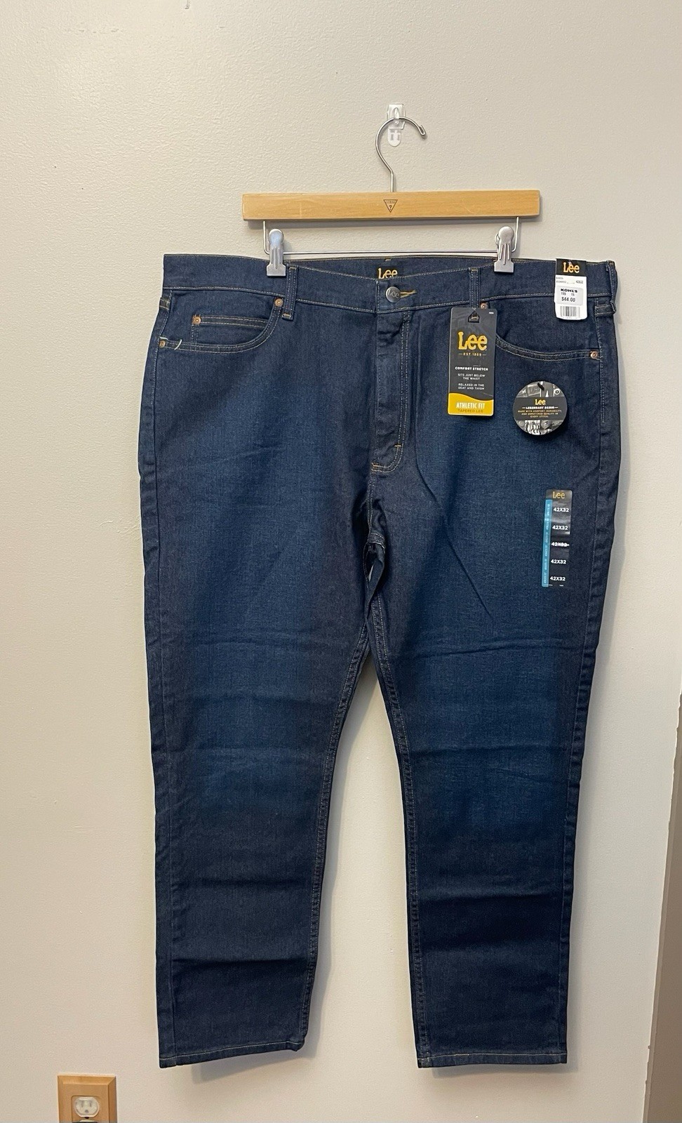 Lee Mens Athletic Fit Straight Leg Jeans 42X32 100% Cotton New With Tags