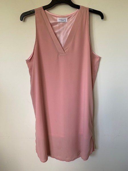 CHERRY LANE SIZE 12 LINED CHIFFON SLEEVELESS V-NECK PINK TUNIC TANK TOP SIZE 12