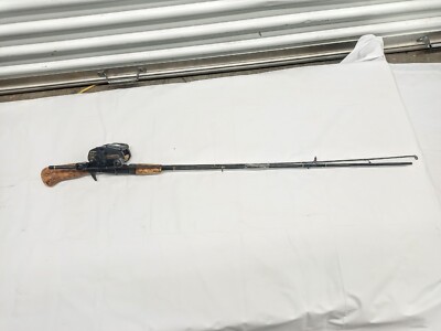 Daiwa Procaster Tournament PT15E Fishing Reel With Cabela's Rod.Battery Missing | eBay Daiwa Procaster Tournament PT15E Fishing Reel With Cabela's Rod.Battery Missing | eBay