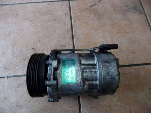 VW Golf IV 1J Klimakompressor 1J0820803F