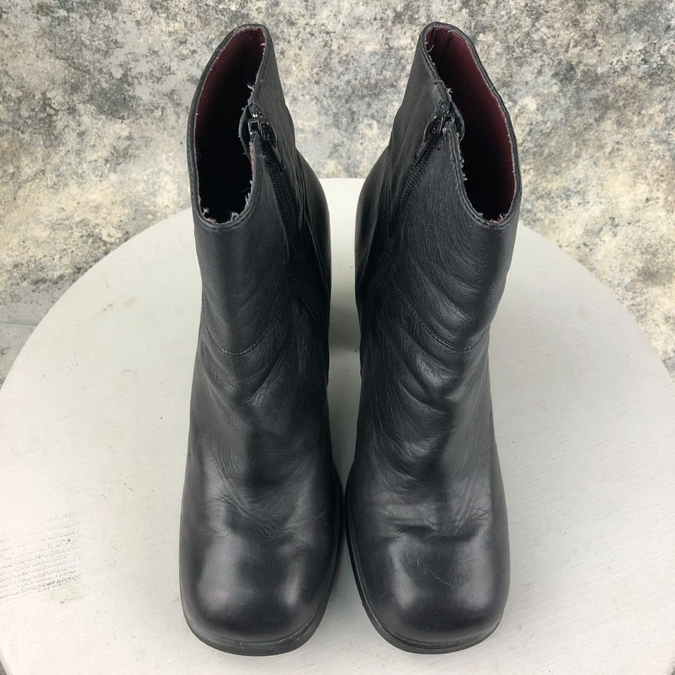 American Eagle AEO Y2k 90's Women's Size 10 Abba Black Leather Chunky Boots - Image 3 of 4