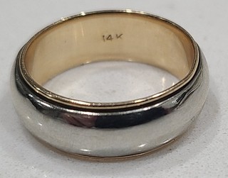 14K TWO TONED WHITE AND YELLOW GOLD MENS WEDDING BAND 7MM 7.18 GRAMS