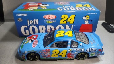 スヌーピー PEANUTS NASCAR 1/24 jeff GORDON JEFF GORDON 2000 PEANUTS SNOOPY 