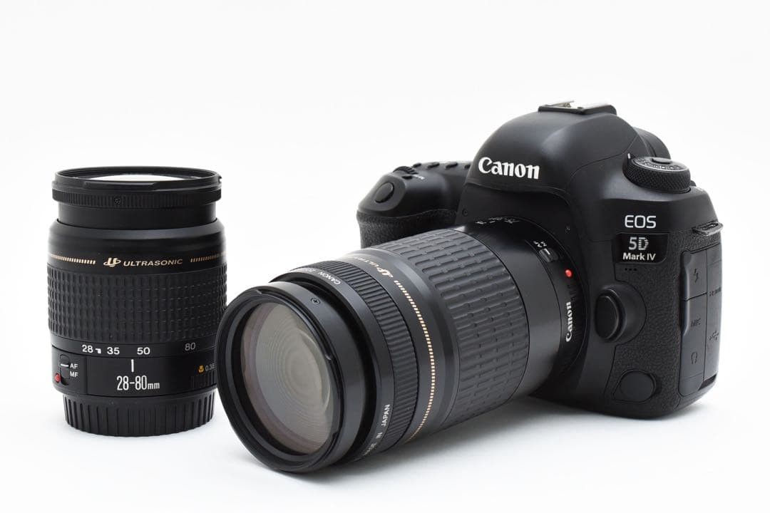 Canon EOS 5D Mark IV/EF28-80㎜/EF100-300㎜ Canon EOS 5D Mark IV DSLR Camera with EF 28-80mm and EF 75-300mm