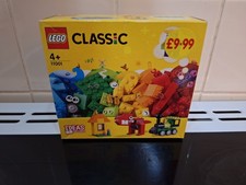 LEGO CLASSIC: Bricks and Ideas (11001)
