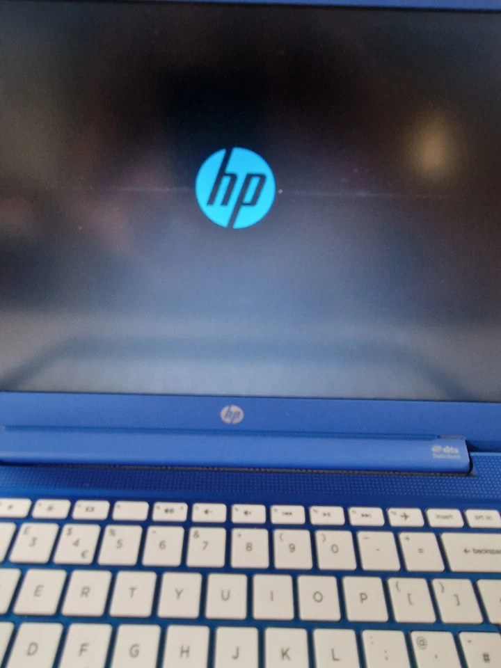 Hp stream 13-c009sa 13.3" Laptop For Parts Read Description - Image 3 of 4