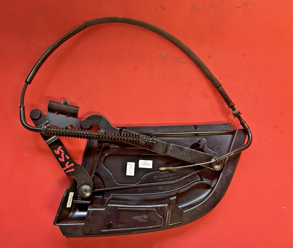 06 07 08 09 Pontiac G6 Convertible Top Filler Panel Flap Wing Passenger right - Image 3 of 4