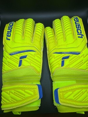 Reusch Attrakt Grip Finger Support 5260810