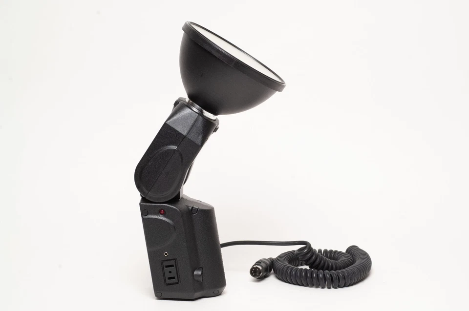 Tested Near Mint Quantum Qflash T5D-R T5dR TTL Flash for Canon Nikon and more - Image 2 of 4