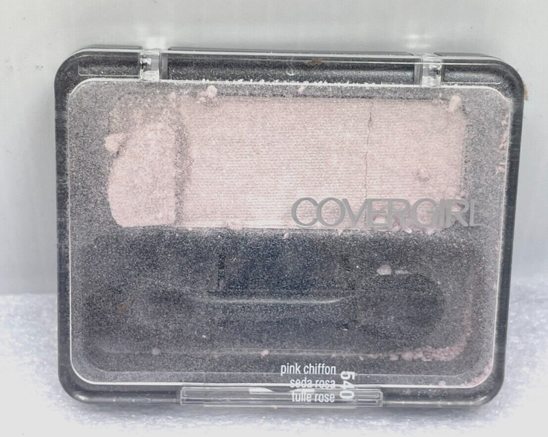 COVERGIRL Eye Enhancers Eyeshadow #540 PINK CHIFFON **ORIGINAL RARE SOLD AS-IS