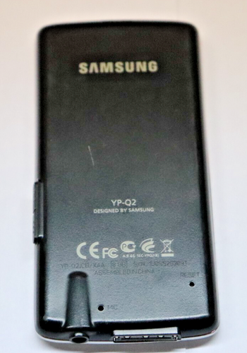 SAMSUNG 16GB-Q2 MP3 Player (BLACK) MP3, FM tuner, photo and voice recorder - Picture 4 of 5