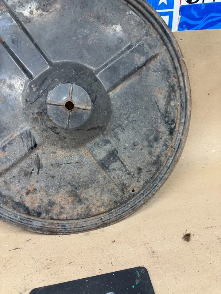 1962 1961 62 61 1963 64 65 Cadillac neumático de repuesto cubierta de llanta tapa estampada O Foto 4 de 4