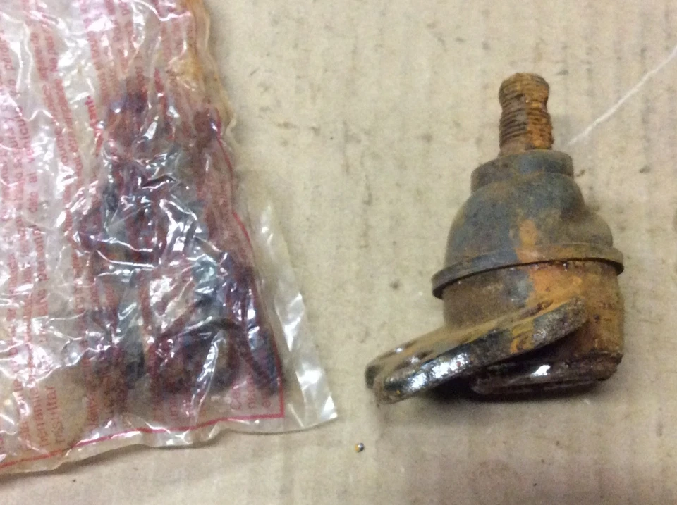 Новый NAPA 260-1557 подвеска шаровой шарнир передний верх - подходит 00-04 Dodge - Изображение 4 из 4