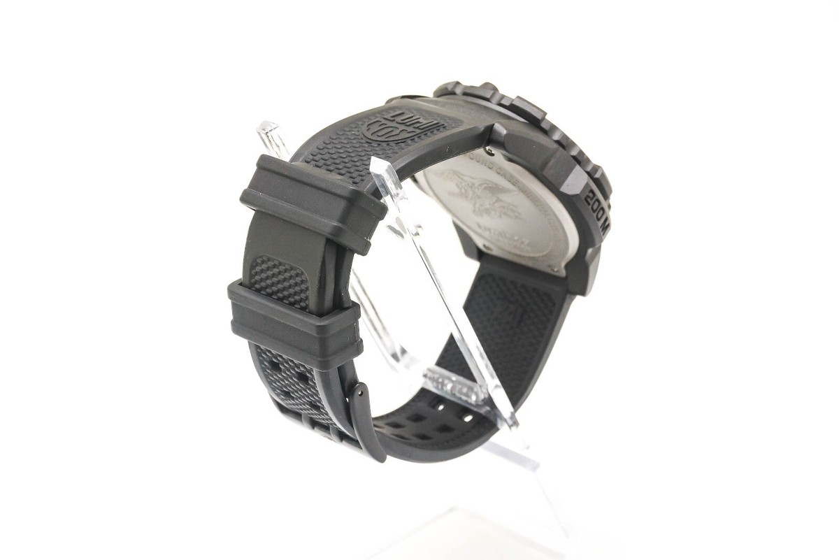 LUMINOX　０３００ー1gbq  H3LX Luminox Men's Watch Sea Turtle 0300 Quartz Black Dial Rubber