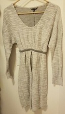 Daisy Fuentes women's long sleeve gray V-neck sweater knit dress, size M