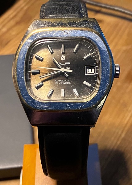Vintage BUR Buren Automatic Date TV 38mm Cal. ETA 2783