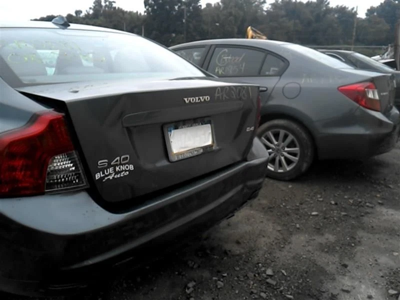 Engine ECM Electronic Control Module Fits 07-10 VOLVO 50 SERIES 1337006 Foto 2 de 4