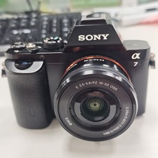 Sony Alpha A7 24.3MP Full Frame Mirrorless Digital Camera With 16-50mm Lens Gift