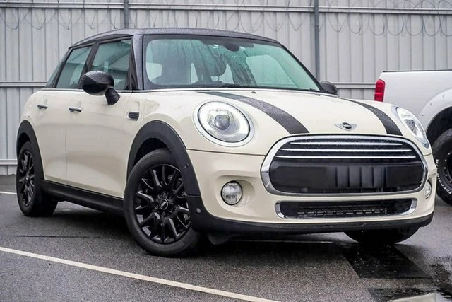 2017 Mini Hatch F55 Cooper White 6 Speed Automatic Hatchback