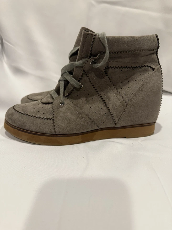 Zapatilla deportiva de gamuza con cuña inspirada en Isabel Marant Bobby en color topo-UE 39/EE. UU. para mujer 8,5 Foto 2 de 4