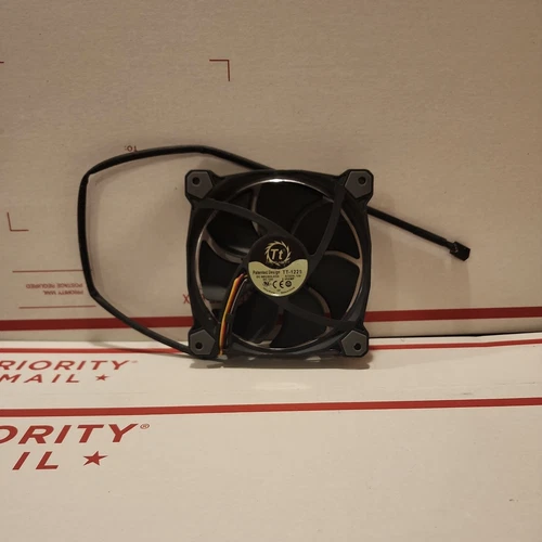 Thermaltake TT-1225 DC Brushless Fan