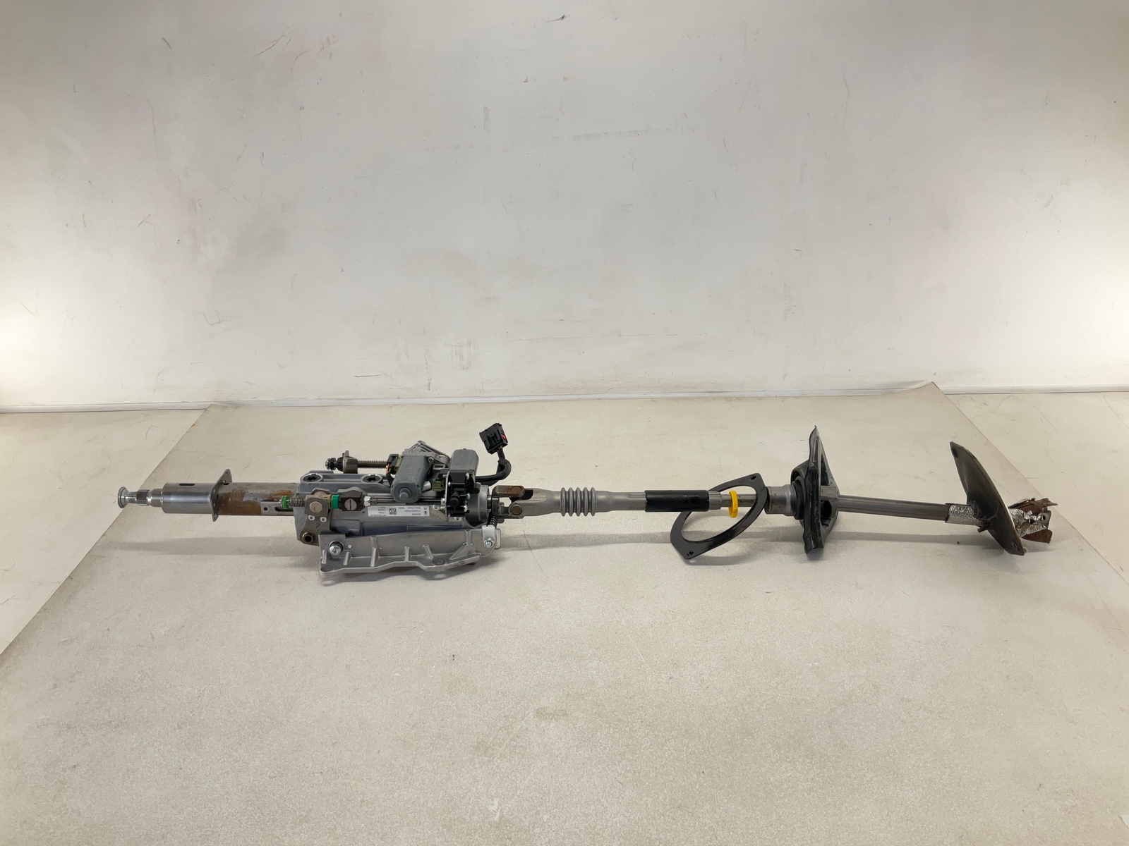 17-20 MASERATI Levante Steering Column w/ Shaft OEM