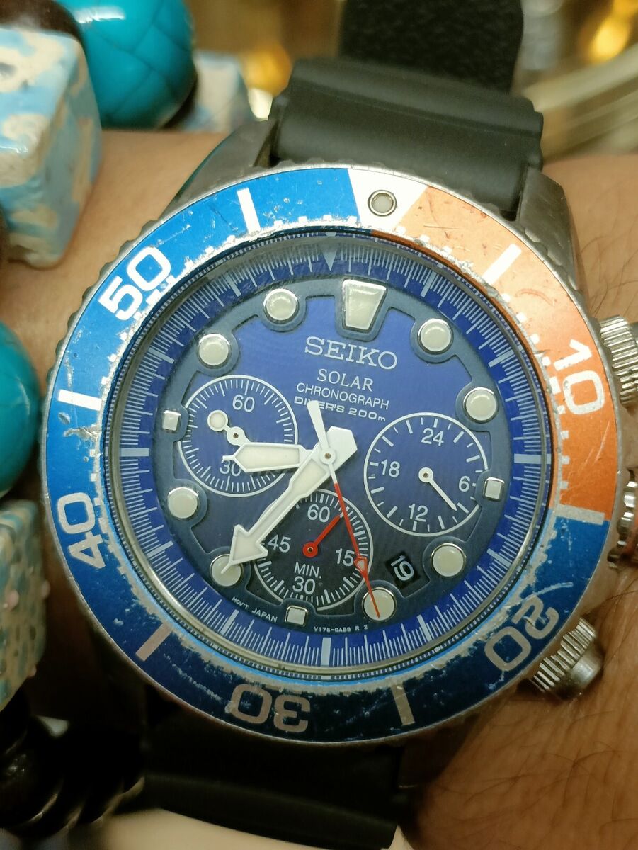AUTHENTIC SEIKO CHRONOGRAPH AIR DIVER'S QUARTZ MEN'S PEPSI AUTHENTIC SEIKO CHRONOGRAPH AIR DIVER'S QUARTZ MEN'S PEPSI
