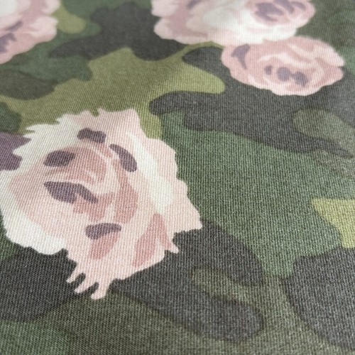 Stella & Dot Crush It Pullover in Green and Pink Camo Rose Pattern Size Large - Picture 10 of 11