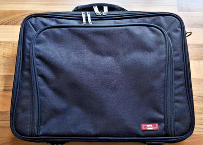 Aquip Standard Notebook Tasche schwarz bis 44 cm (17,3'')