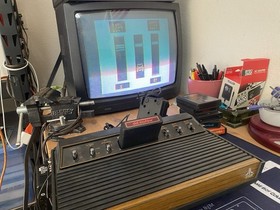 Atari 2600 Sunnyvale/TESTED16Games/Controllers/paddles/ ALS Videostack Game Case