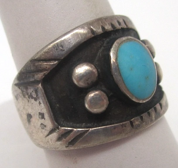 Antique Navajo Sterling Silver Blue Turquoise Ring Very Early Size 9.5 - Image 2 of 4